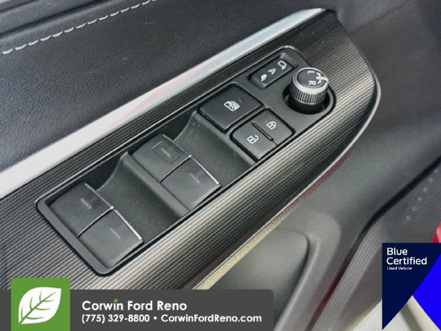 Used 2023 Toyota Venza Nightshade AWD/4WD image 21