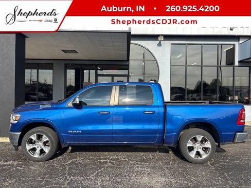 Used 2019 RAM 1500 Laramie AWD/4WD image 1