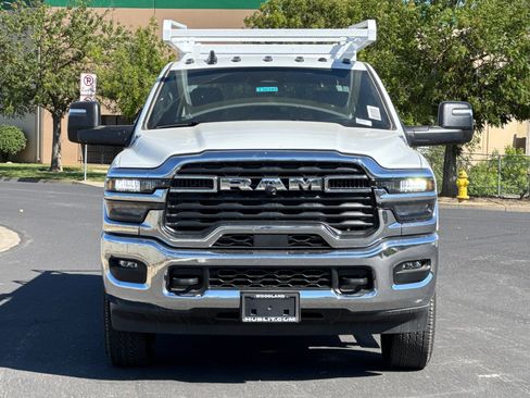 New 2026 RAM 3500 Tradesman w/ Chrome Appearance Group A AWD/4WD image 8