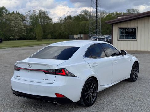 Used 2019 Lexus IS 300 F Sport w/ F Sport Package RWD image 7