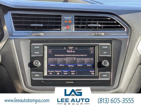Used 2021 Volkswagen Tiguan S image 19