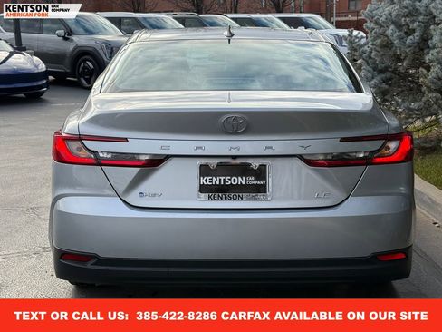 Used 2026 Toyota Camry LE image 5