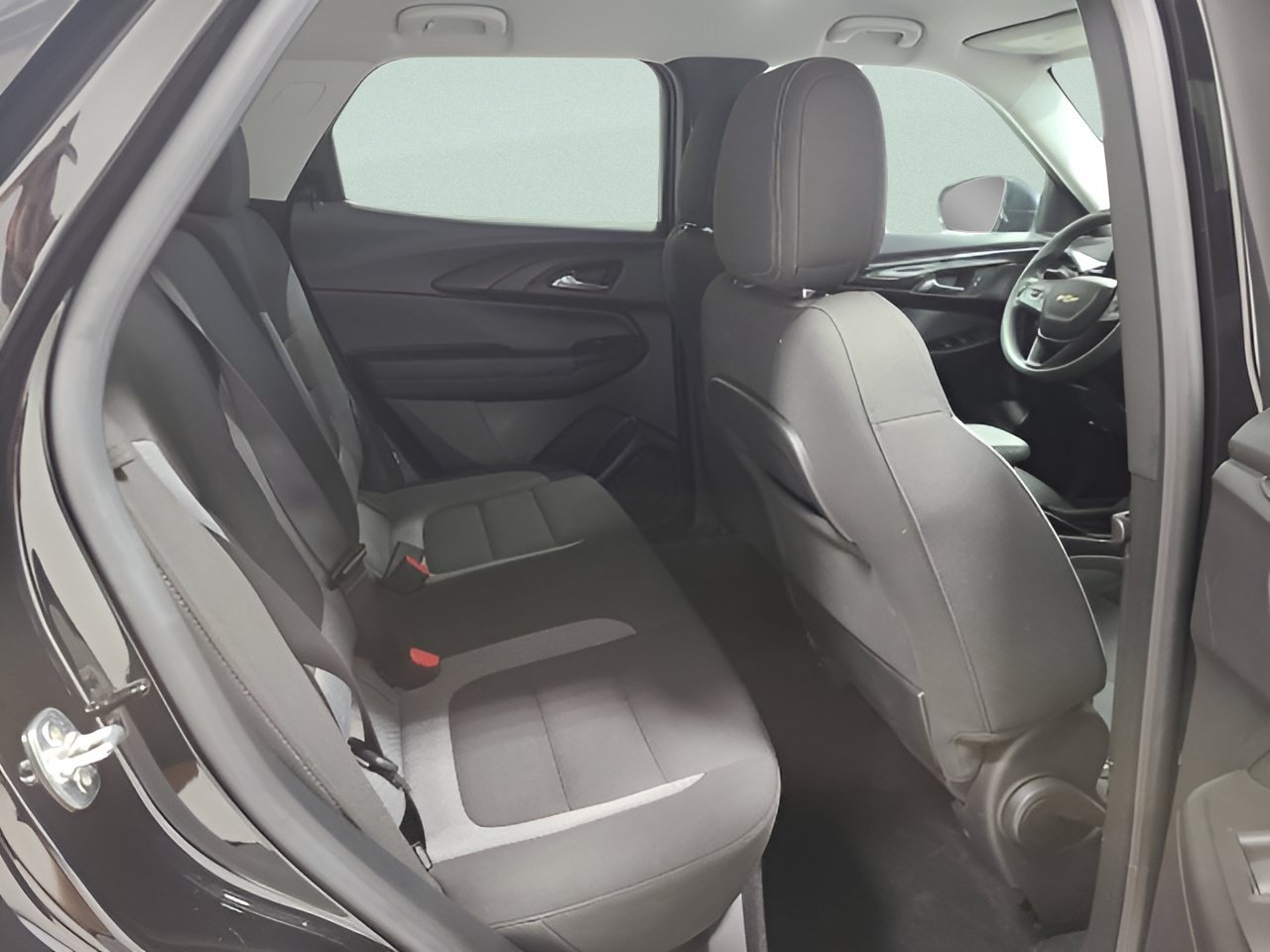 Used 2024 Chevrolet TrailBlazer LS w/ LS Convenience Package AWD/4WD image 13