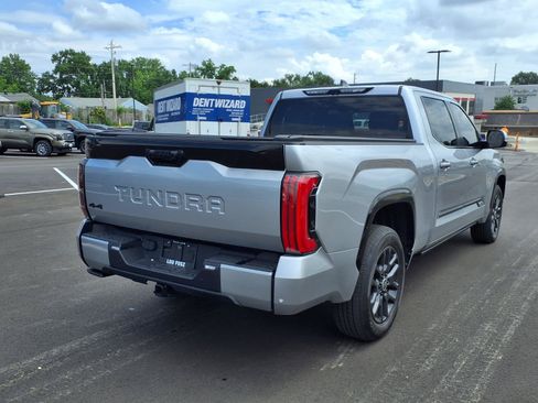 Used 2024 Toyota Tundra Platinum AWD/4WD image 4