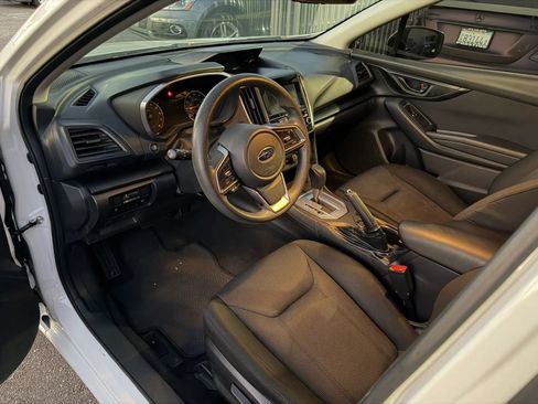 Used 2017 Subaru Impreza 2.0i Premium AWD/4WD image 6