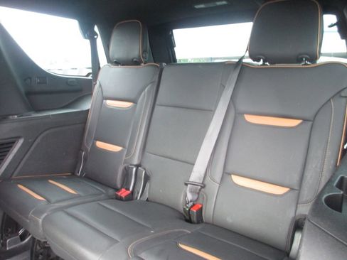 Used 2022 GMC Yukon AT4 AWD/4WD image 24