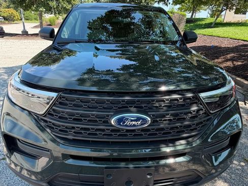 Used 2023 Ford Explorer 4WD w/ Class IV Trailer Tow Package image 1