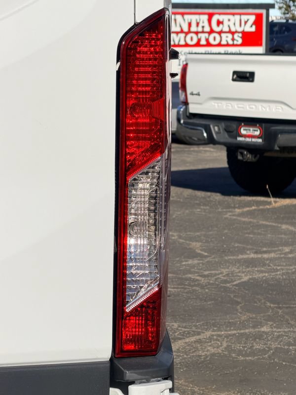 Used 2017 Ford Transit 150 130 Medium Roof RWD image 9