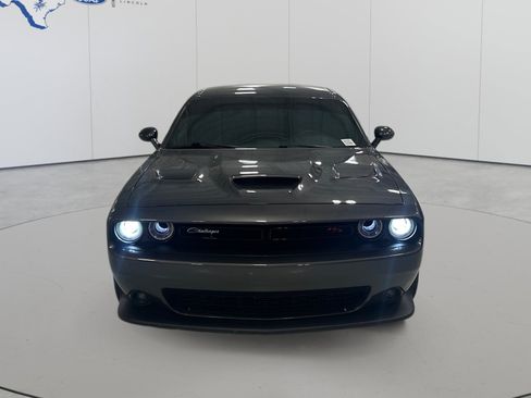 Used 2022 Dodge Challenger R/T Scat Pack w/ Driver Convenience Group RWD image 2
