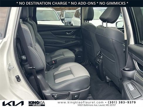 Used 2023 Subaru Ascent Onyx Edition Limited image 17