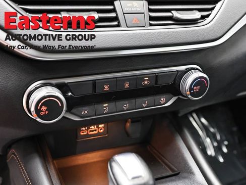 Used 2022 Nissan Altima 2.5 SR AWD/4WD image 20