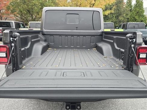 New 2026 Jeep Gladiator Rubicon image 8