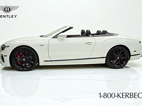 Used 2025 Bentley Continental GT Speed image 3