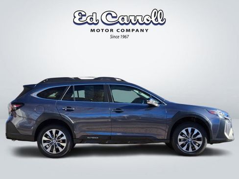Used 2023 Subaru Outback Limited XT image 4