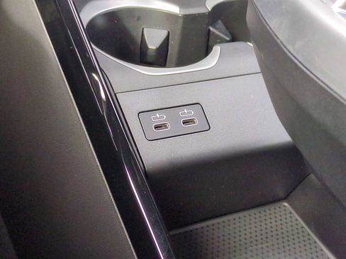 Used 2025 BMW X1 M35i w/ Premium Package image 33