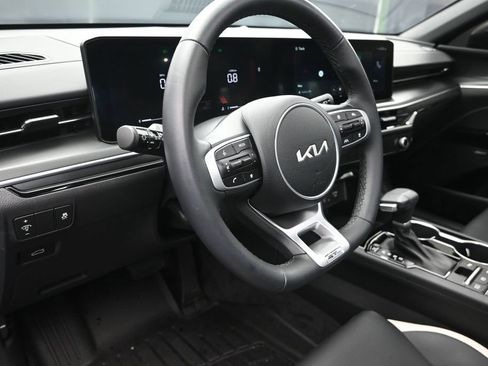 Used 2026 Kia K5 GT-Line w/ GT-Line Premium Package FWD image 12