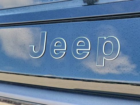 New 2026 Jeep Grand Wagoneer Limited AWD/4WD image 6