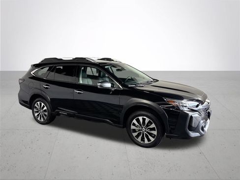 Used 2024 Subaru Outback Touring XT AWD/4WD image 4