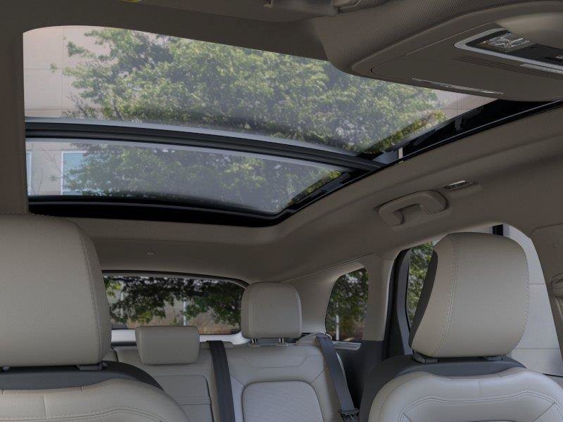 New 2025 Lincoln Corsair Grand Touring w/ Equipment Group 301A AWD/4WD image 21