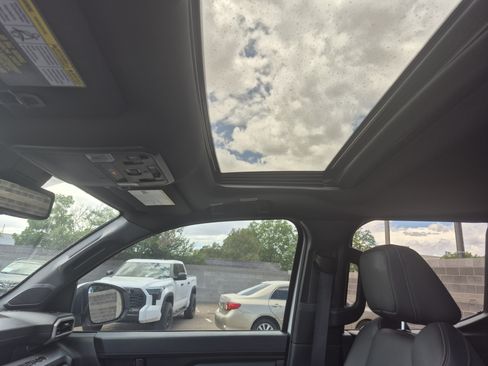 Certified 2024 Toyota Tacoma TRD Off-Road w/ TRD Off Road Premium Package AWD/4WD image 39