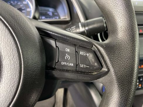 Used 2019 Toyota Yaris LE FWD image 16