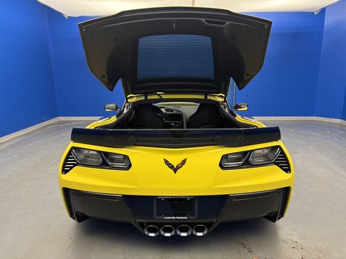 Used 2016 Chevrolet Corvette Z06 w/ 2LZ Preferred Equipment Group image 27