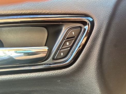 Used 2024 Dodge Durango GT image 32