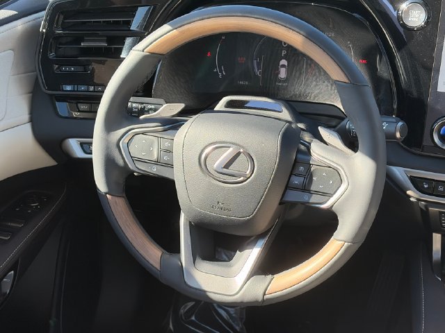 Used 2024 Lexus RX 350 AWD w/ Convenience Package image 15
