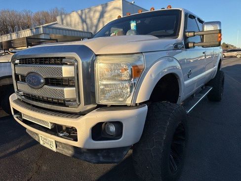 Used 2016 Ford F250 Platinum w/ FX4 Off-Road Package image 7