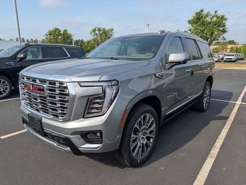 New 2026 GMC Yukon Denali AWD/4WD image 4