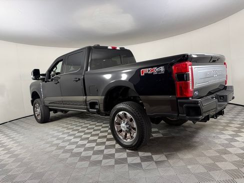 Used 2025 Ford F350 King Ranch AWD/4WD image 9