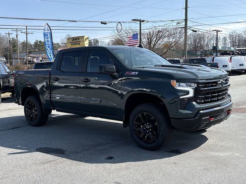 New 2026 Chevrolet Silverado 1500 LT Trail Boss w/ Convenience Package II AWD/4WD image 2