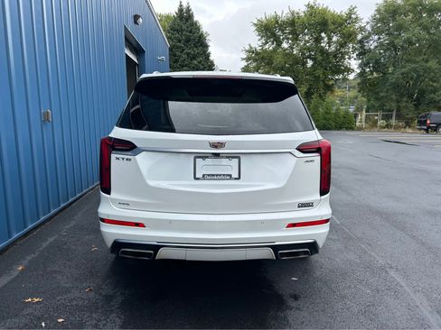 Used 2023 Cadillac XT6 Premium Luxury w/ Technology Package image 15