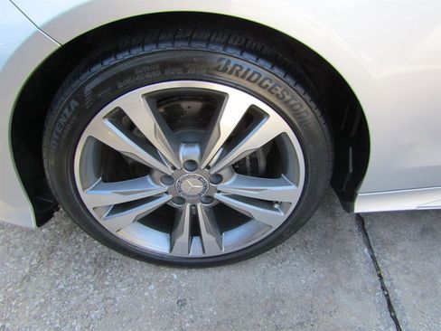 Used 2015 Mercedes-Benz E 350 Sedan image 13