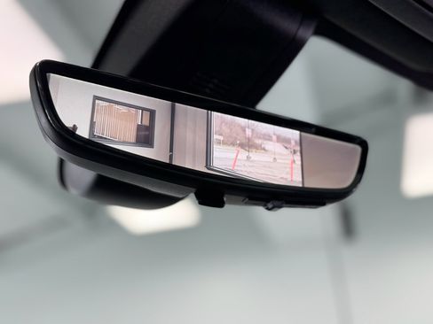 Used 2021 GMC Sierra 1500 AT4 w/ AT4 Value Package image 31