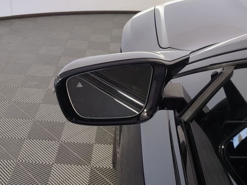 Used 2023 BMW M4 Competition image 21