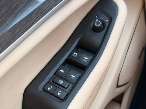 Used 2024 Jeep Grand Cherokee Limited 4xe AWD/4WD image 26
