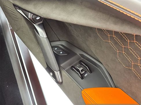 Used 2024 Lamborghini Revuelto Today's MSRP 771K * Only 1,400 image 32