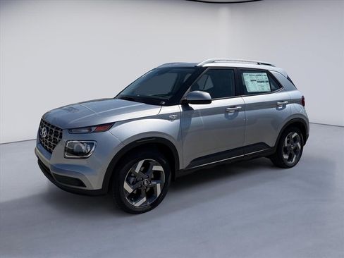 New 2026 Hyundai Venue SEL FWD image 1