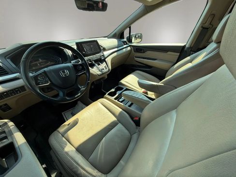 Used 2019 Honda Odyssey Touring image 18