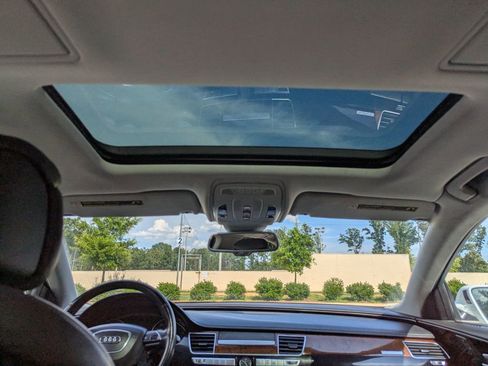 Used 2014 Audi A8 L TDI w/ Premium Package image 28