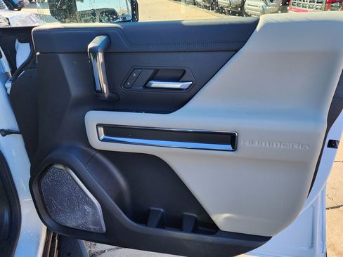 New 2026 GMC Hummer EV SUV image 44