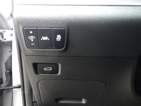 Used 2022 Kia K5 GT-Line image 20