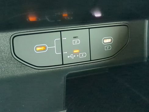 New 2026 Kia Sorento LX FWD image 21