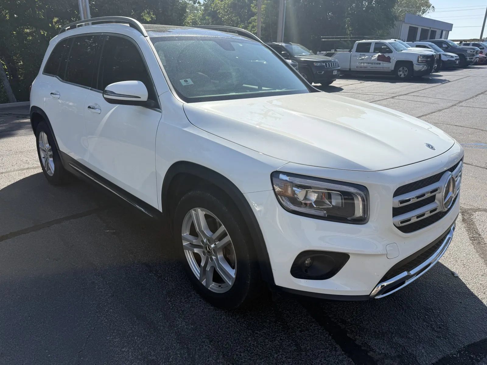 Used 2021 Mercedes-Benz GLB 250 4MATIC image 5