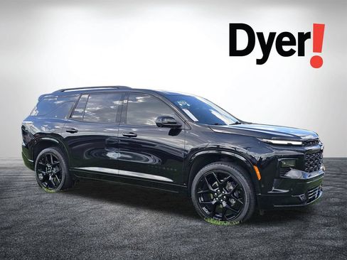 Certified 2024 Chevrolet Traverse RS FWD image 2