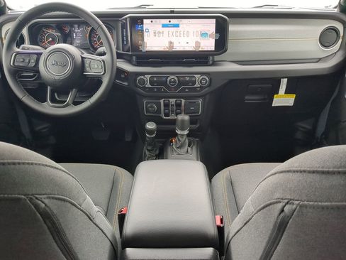 New 2025 Jeep Gladiator Sport image 13