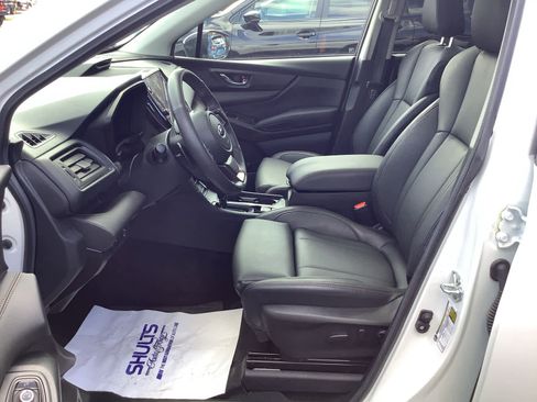 Certified 2025 Subaru Ascent Bronze Edition AWD/4WD image 6