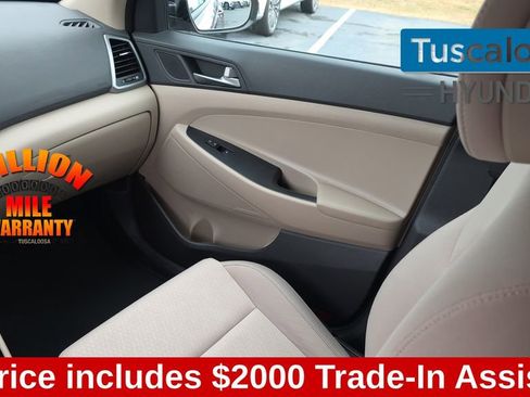 Used 2017 Hyundai Tucson SE image 29