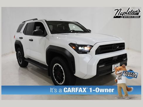 Used 2025 Toyota 4Runner SR5 AWD/4WD image 1